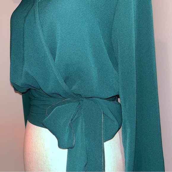 🧩 Fashion Nova Wrap V Neck Blouse - Picture 6 of 14